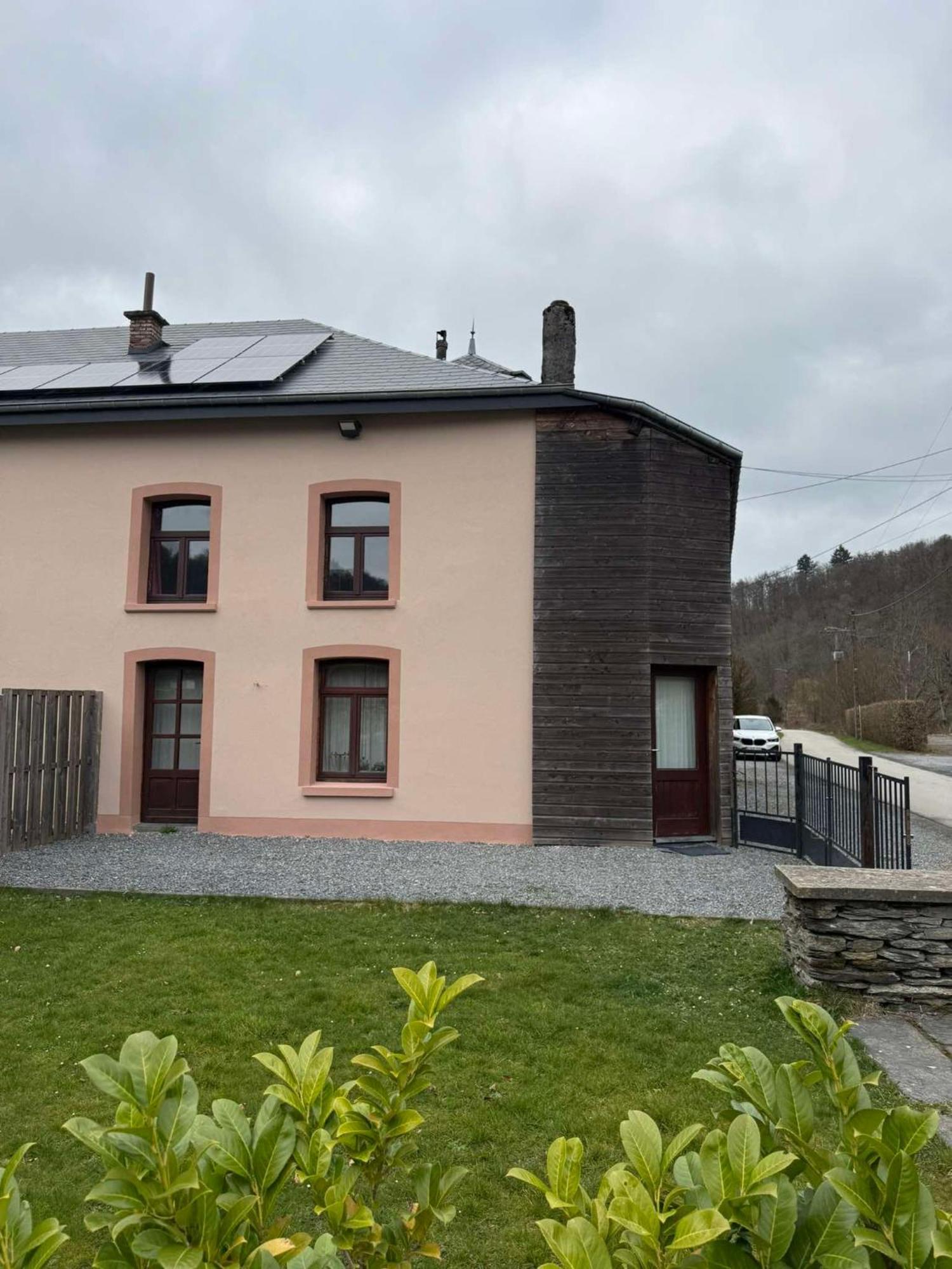Villa L'Oiseau D'Eau Bouillon Exterior foto
